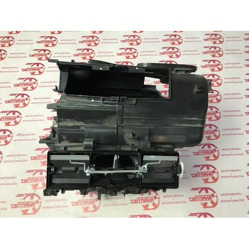 Корпус обігрівача Renault Trafic III 1.6DCI 2014-2021 271201376R